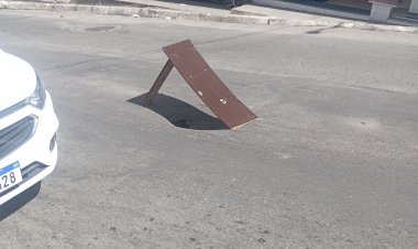 Descaso em Candeias: Vias Esburacadas Prejudicam Comércio e População